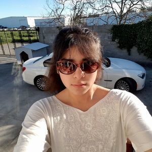 Meet your Posher, Isela